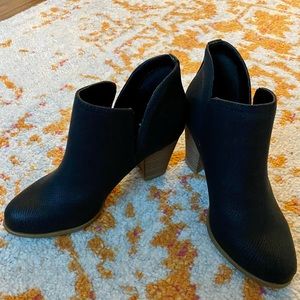 Fergalicious Charley booties